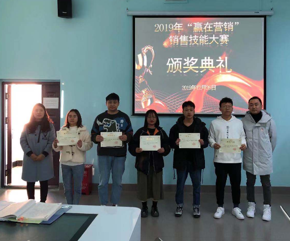 QQ截图20191226143058.png QQ截图20191226143058.png