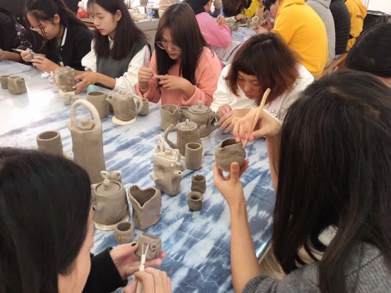 2021文化艺术学院工艺美术品设计专业介绍579.png 2021文化艺术学院工艺美术品设计专业介绍579.png
