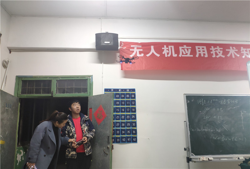 926747791_副本.jpg 926747791_副本.jpg