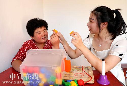 大香蕉国产情侣,甜蜜瞬间，浪漫时光  第2张